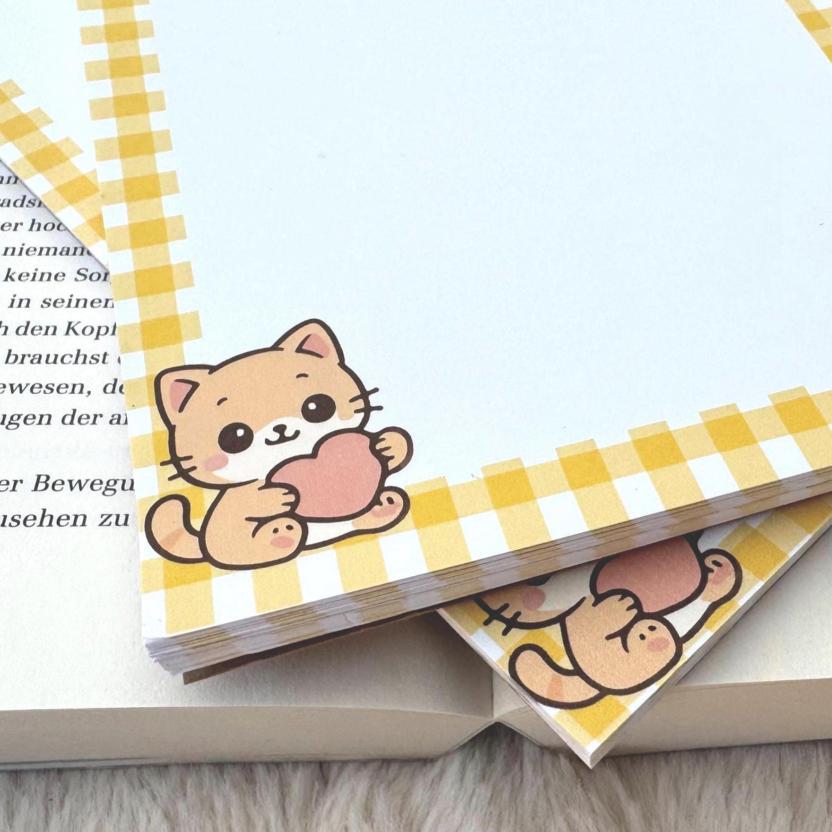 Handgemachter Kawaii Katzen Notizblock Nr.01 | 50 Seiten Süßer Schreibblock für To Do Listen & Journaling – Geschenkidee für Katzenliebhaber
